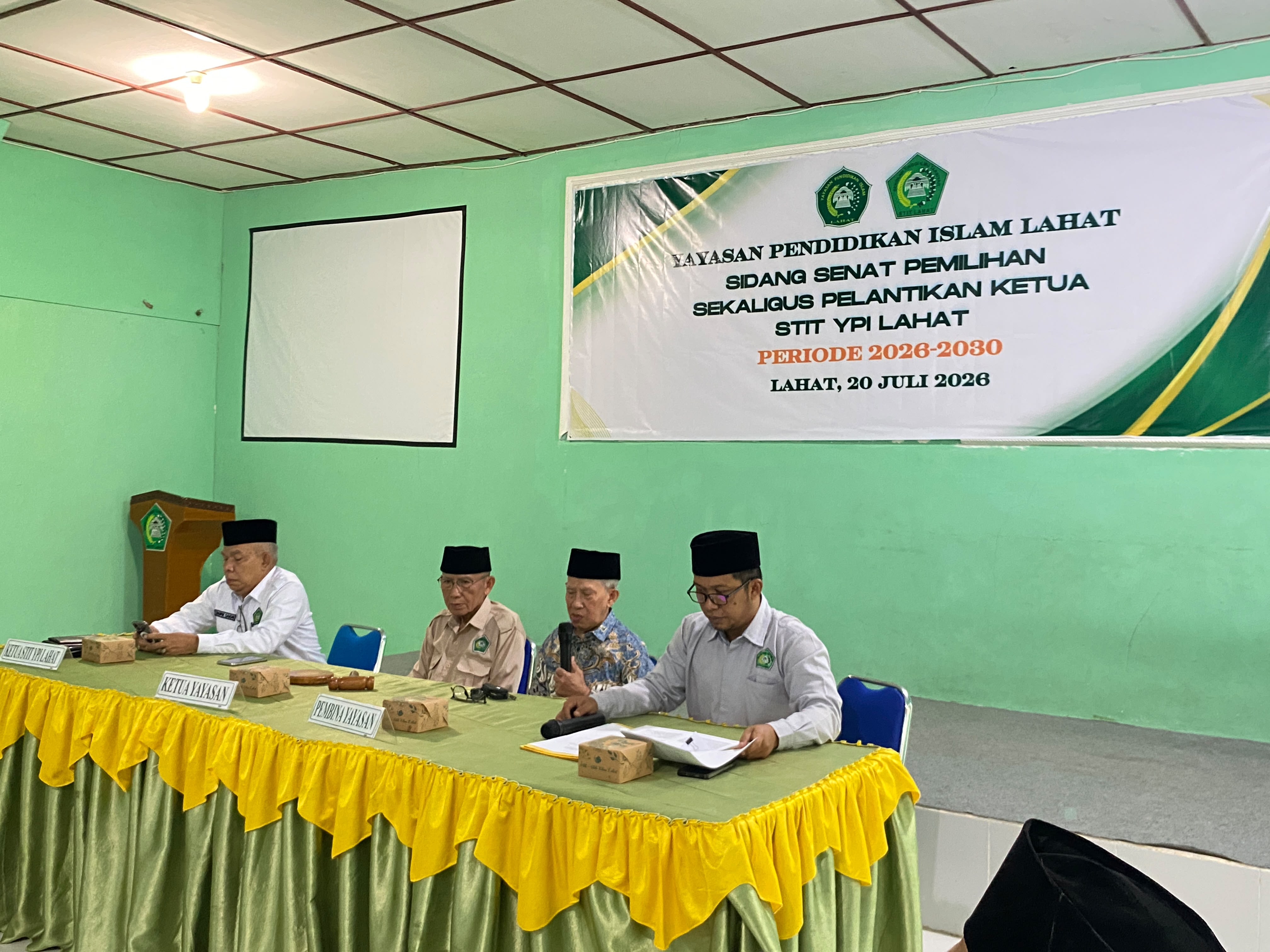 Drs. H. Taufik Sakni, M.Pd.I Resmi Pimpin STIT YPI Lahat Periode 2026–2030